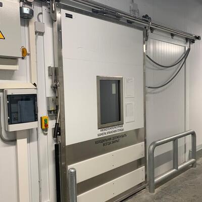 Откатные холодильные противопожарные двери ОД (EI30) / ОД (EI60